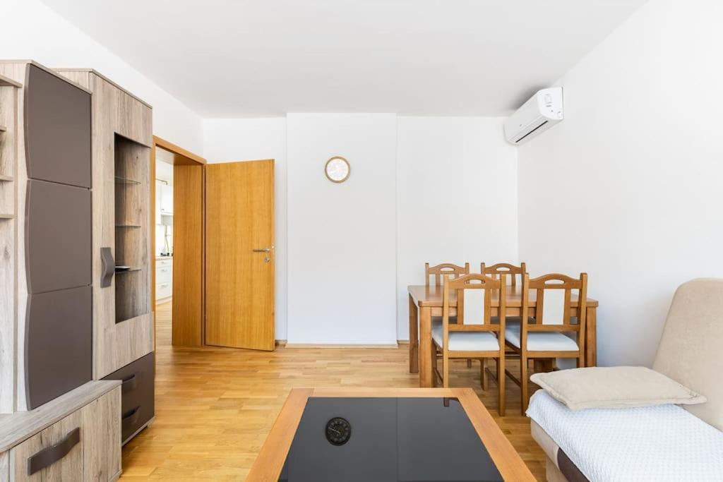 Apartman Dino Сараєво Екстер'єр фото