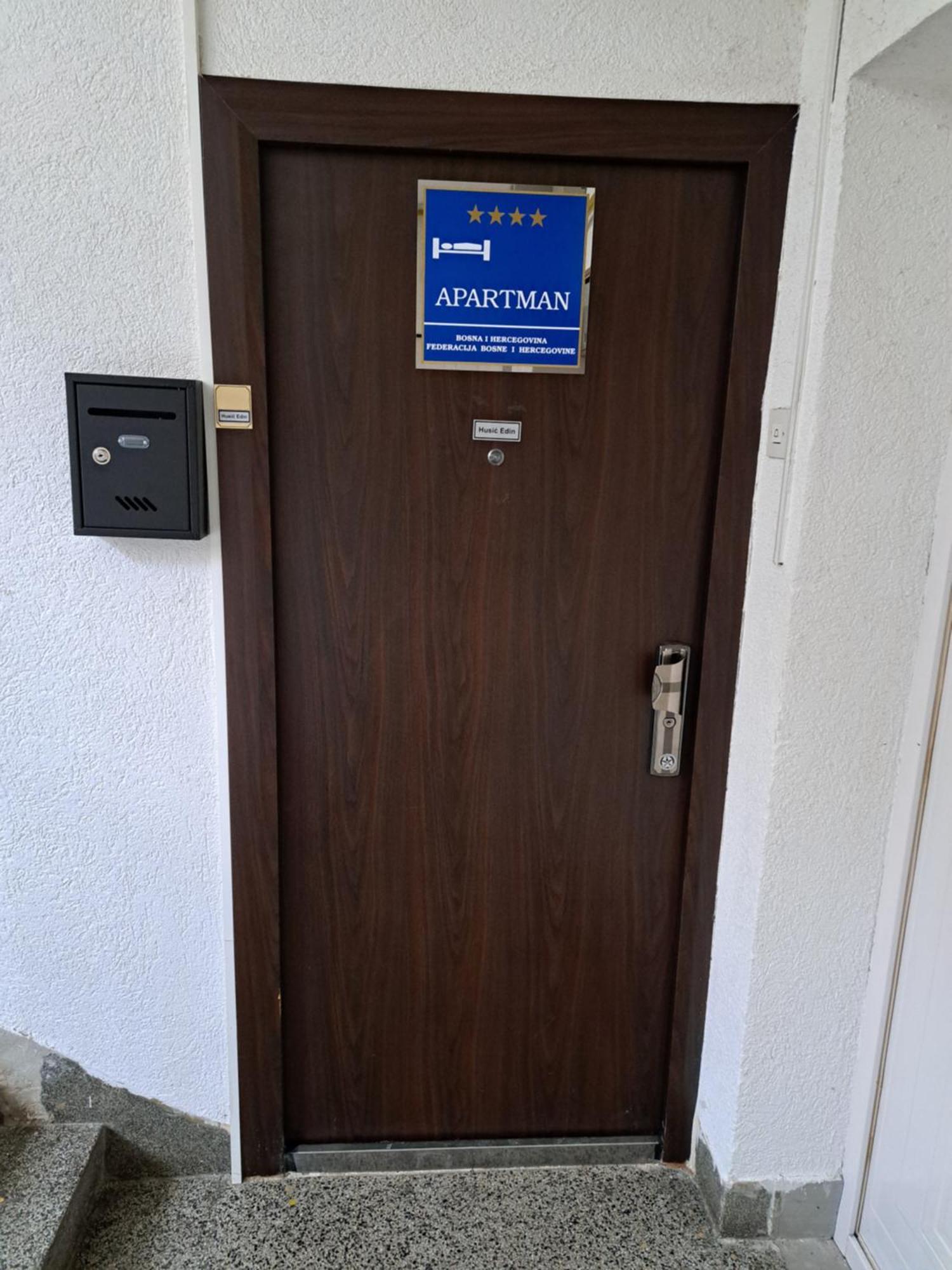 Apartman Dino Сараєво Екстер'єр фото